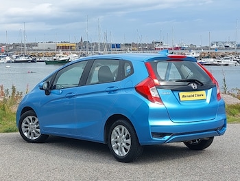 Used Honda Jazz 2018 for sale - 76451042: Photo