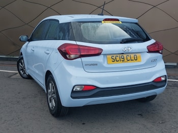 Used Hyundai i20 2019 for sale - 75894068: Photo