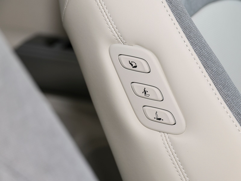 Used Genesis GV60 2025 for sale - 76515271: Photo 16