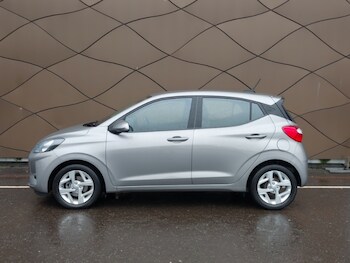 Used Hyundai i10 2023 for sale - 78253486: Photo