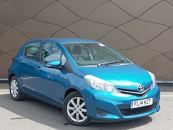Used Toyota Yaris 2014 for sale - 79011427: Photo