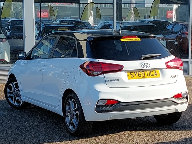 Used Hyundai i20 2019 for sale - 76717960: Photo 3