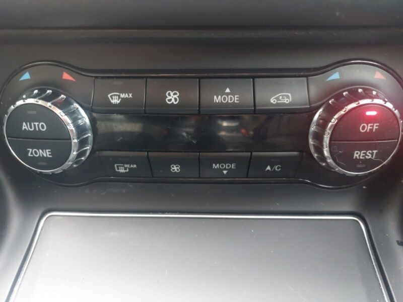 Used Mercedes-Benz GLA 2018 for sale - 76354435: Photo 18