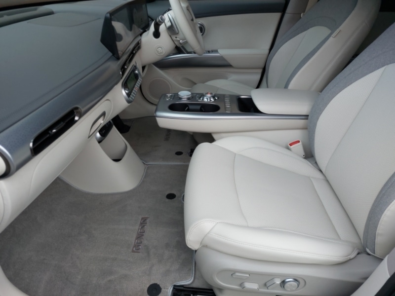 Used Genesis GV60 2023 for sale - 76560529: Photo 5