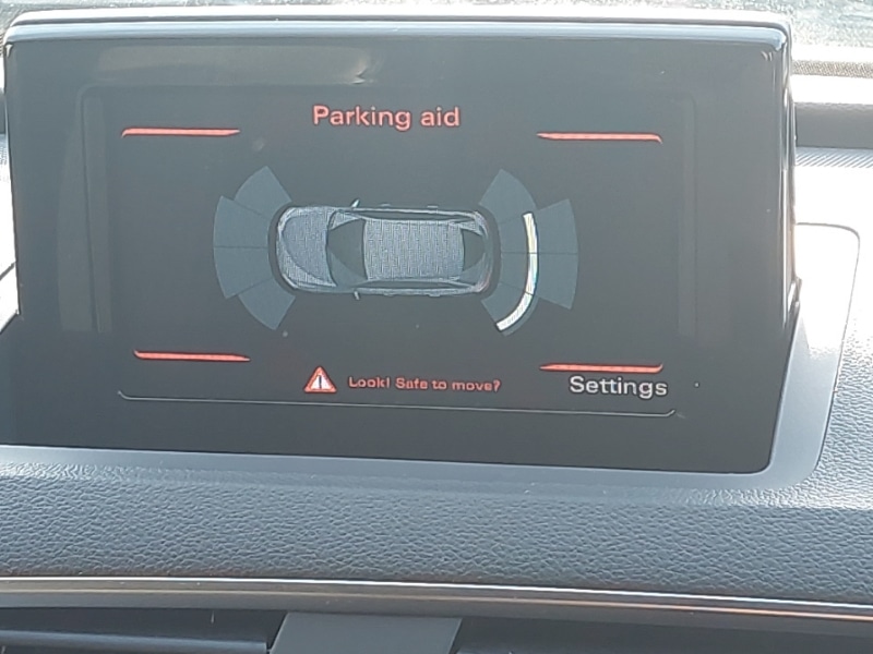 Used Audi Q3 2018 for sale - 76537071: Photo 13