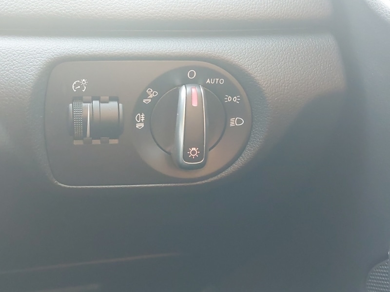 Used Audi Q3 2018 for sale - 76537071: Photo 18