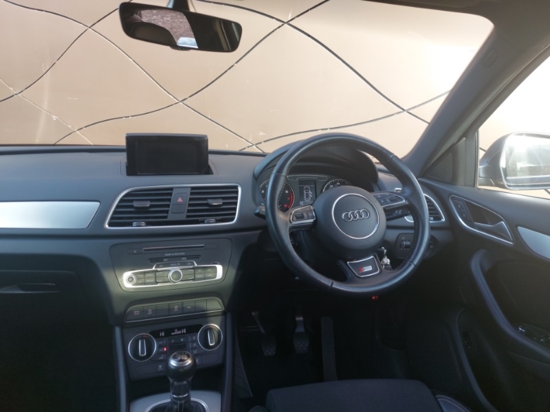 Used Audi Q3 2018 for sale - 76537071: Photo 2