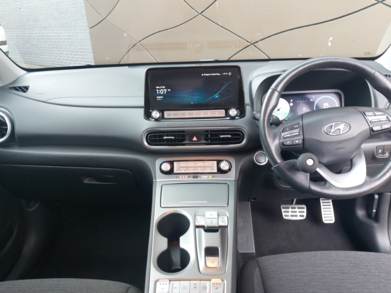Used Hyundai KONA 2022 for sale - 76431602: Photo 2