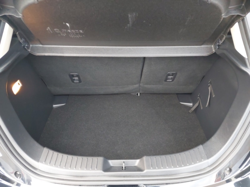 Used Mazda Mazda2 2022 for sale - 77424363: Photo 8