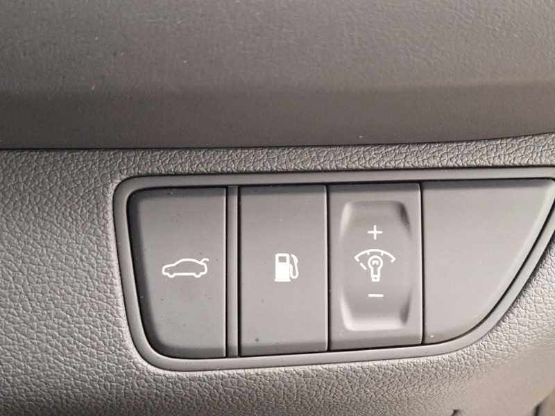 Used Genesis G70 2022 for sale - 76815749: Photo 18