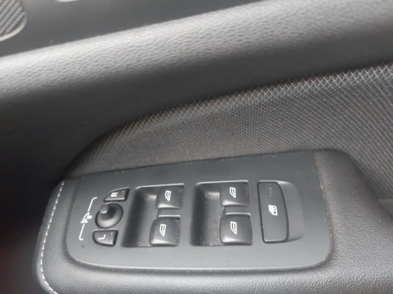 Used Volvo V60 2020 for sale - 77173673: Photo 16