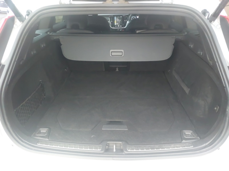 Used Volvo V60 2020 for sale - 77173673: Photo 8