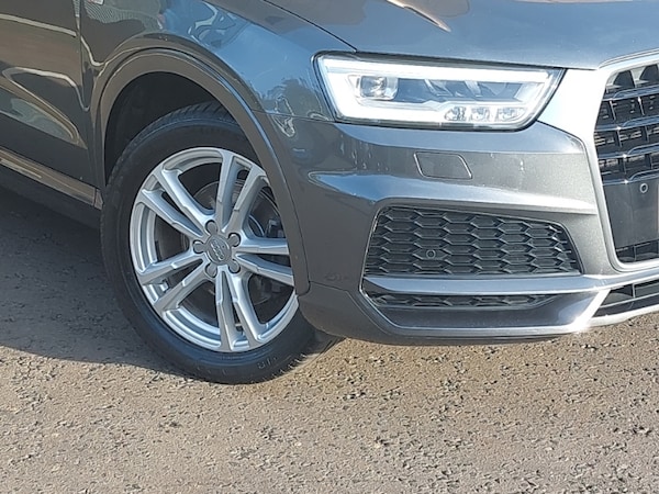 Used Audi Q3 2018 for sale - 76230063: Photo 9