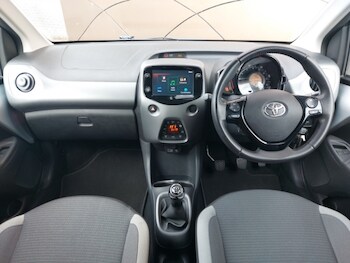 Used Toyota AYGO 2021 for sale - 78169833: Photo