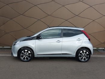 Used Toyota AYGO 2021 for sale - 78169833: Photo