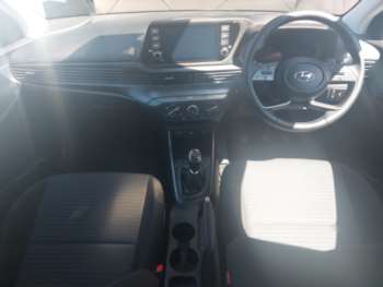 Used Hyundai i20 2023 for sale - 74725175: Photo