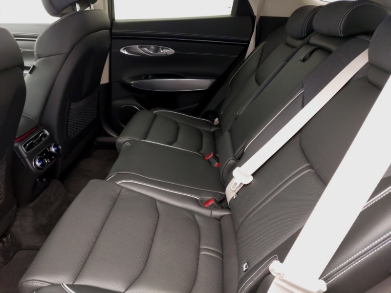 Used Genesis GV70 2024 for sale - 76571498: Photo 6