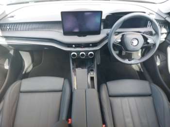 Used Skoda Superb 2024 for sale - 74737735: Photo