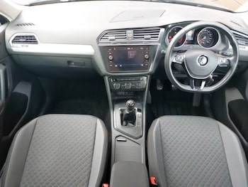 Used Volkswagen Tiguan 2017 for sale - 75939590: Photo