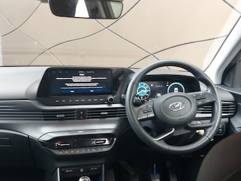 Used Hyundai i20 2022 for sale - 76199505: Photo 2