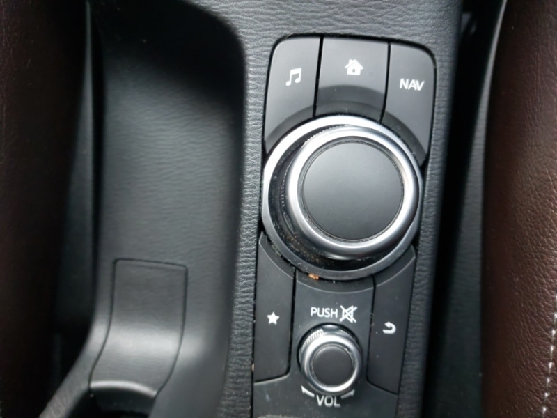 Used Mazda Mazda2 2019 for sale - 76982997: Photo 17