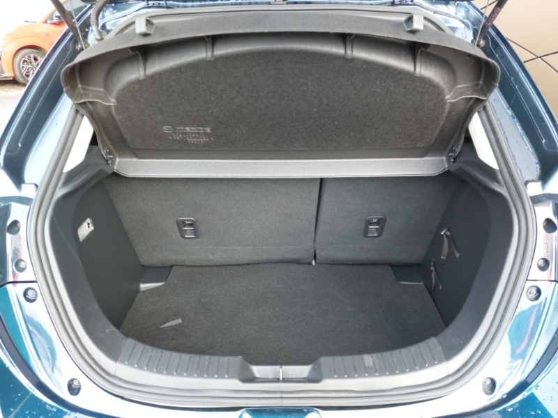 Used Mazda Mazda2 2019 for sale - 76982997: Photo 8