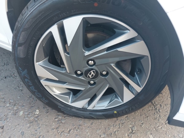 Used Hyundai i20 2022 for sale - 76226033: Photo 9