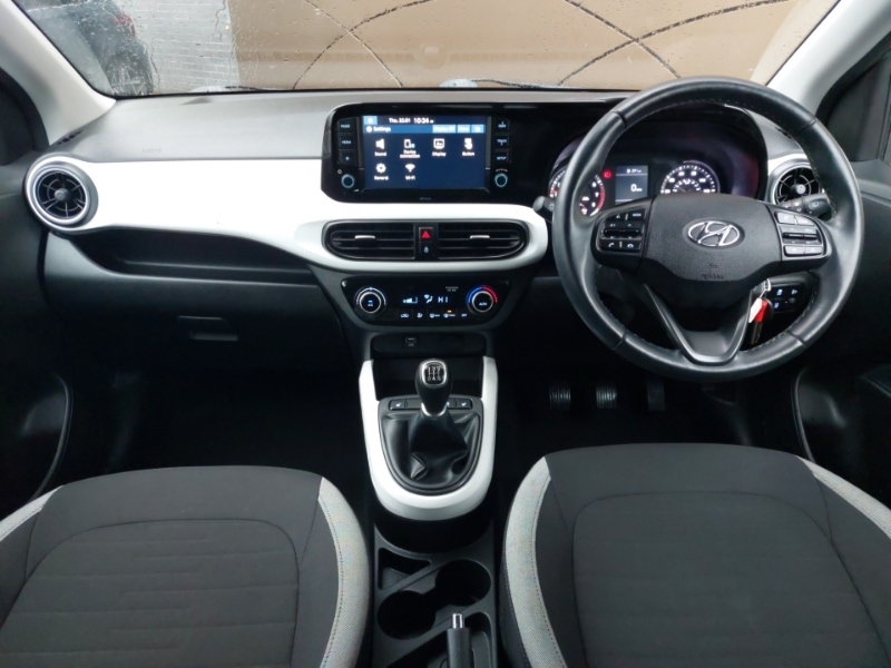 Used Hyundai i10 2022 for sale - 77448270: Photo 2