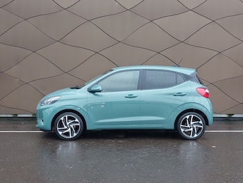 Used Hyundai i10 2022 for sale - 77448270: Photo