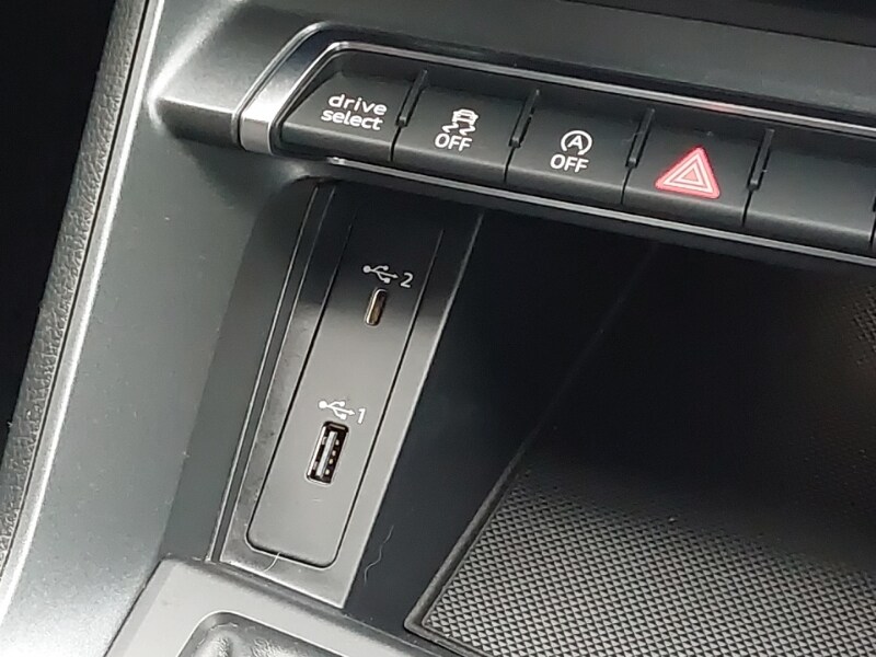 Used Audi Q3 2019 for sale - 77433589: Photo 16