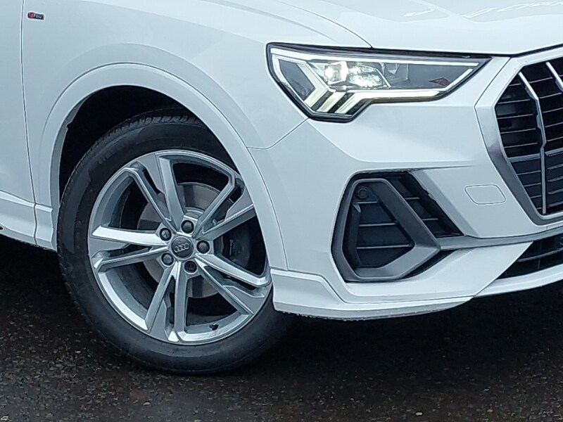 Used Audi Q3 2019 for sale - 77433589: Photo 9