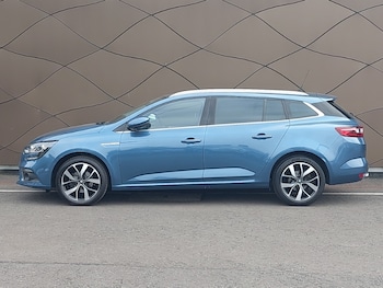 Used Renault Megane 2019 for sale - 75640785: Photo