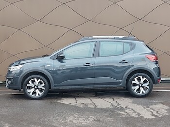 Used Dacia Sandero Stepway 2022 for sale - 77630397: Photo