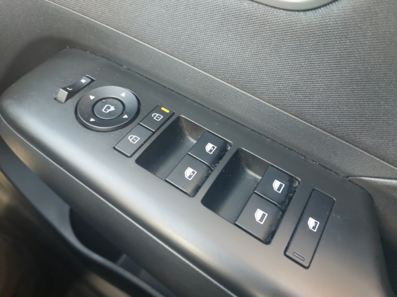 Used Hyundai KONA 2023 for sale - 77078172: Photo 19