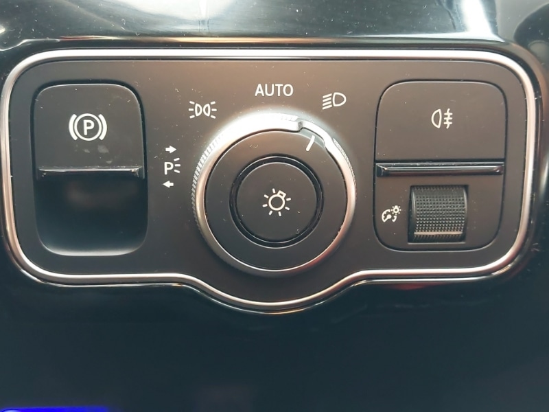 Used Mercedes-Benz CLA 2019 for sale - 76556146: Photo 14