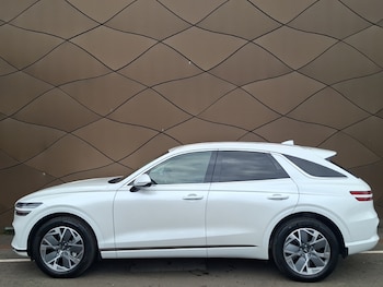 Used Genesis GV70 2023 for sale - 79489325: Photo