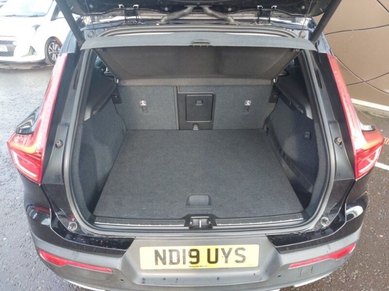 Used Volvo XC40 2019 for sale - 77352525: Photo 8