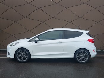 Used Ford Fiesta 2018 for sale - 78441930: Photo