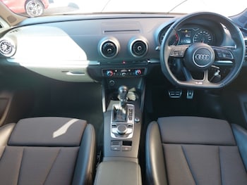 Used Audi A3 2018 for sale - 78369500: Photo