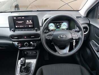 Used Hyundai KONA 2021 for sale - 77611045: Photo