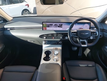 Used Genesis GV70 2025 for sale - 78683997: Photo