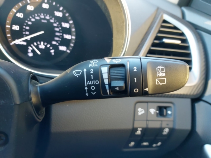 Used Hyundai Santa Fe 2018 for sale - 77052378: Photo 13