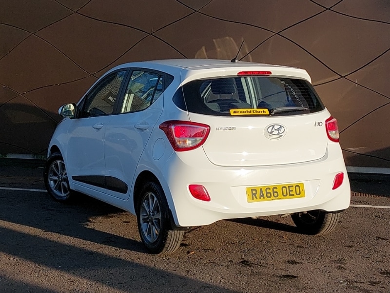 Used Hyundai i10 2016 for sale - 77070057: Photo 3
