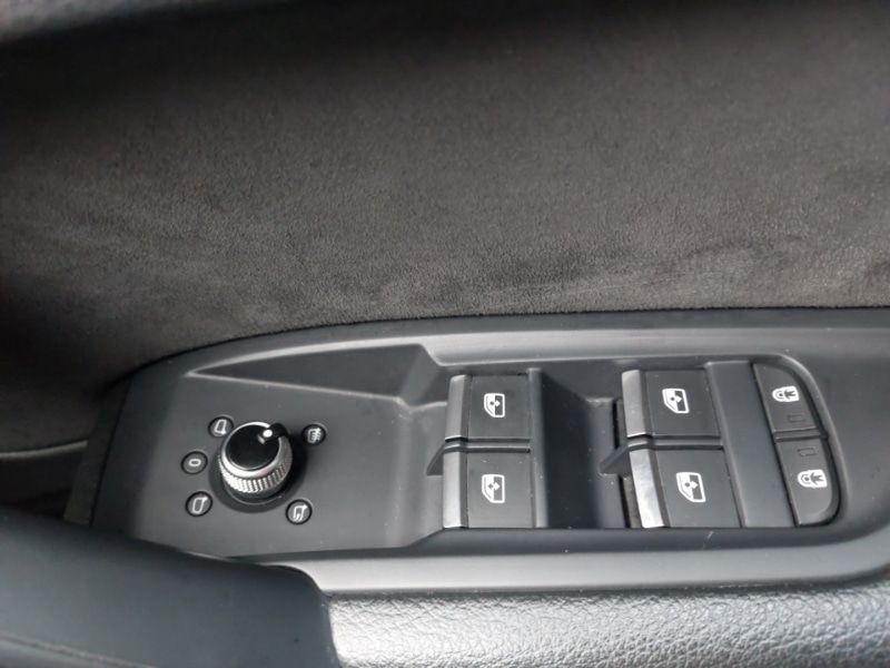 Used Audi Q5 2023 for sale - 76613831: Photo 16