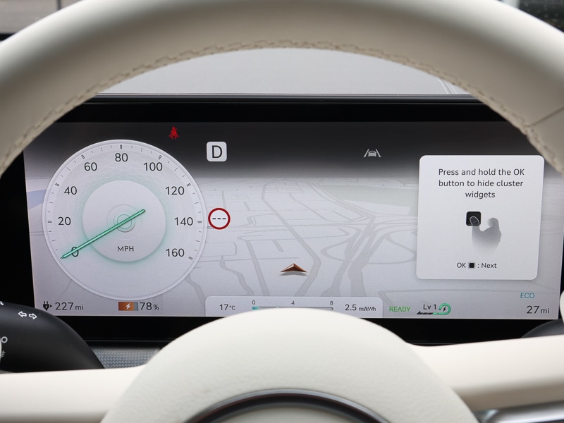 Used Genesis GV60 2025 for sale - 76515279: Photo 16