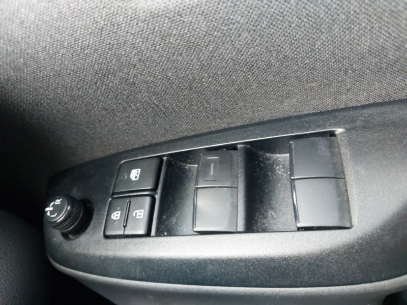 Used Toyota Yaris Cross 2023 for sale - 76983005: Photo 16