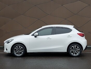 Used Mazda Mazda2 2016 for sale - 77761373: Photo