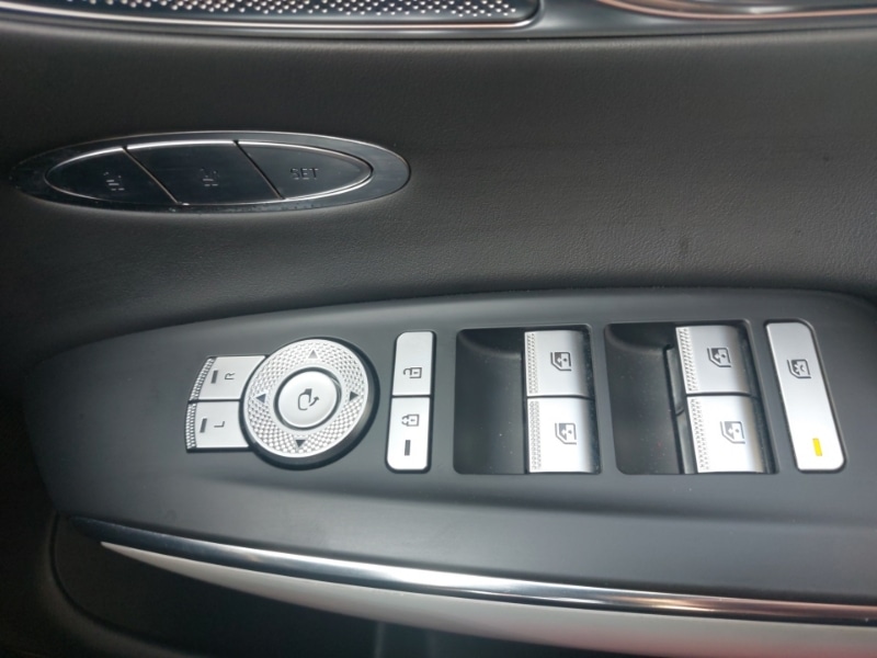 Used Genesis GV70 2022 for sale - 76639412: Photo 16