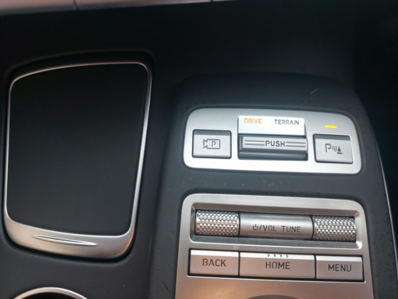 Used Genesis GV70 2022 for sale - 76639412: Photo 18