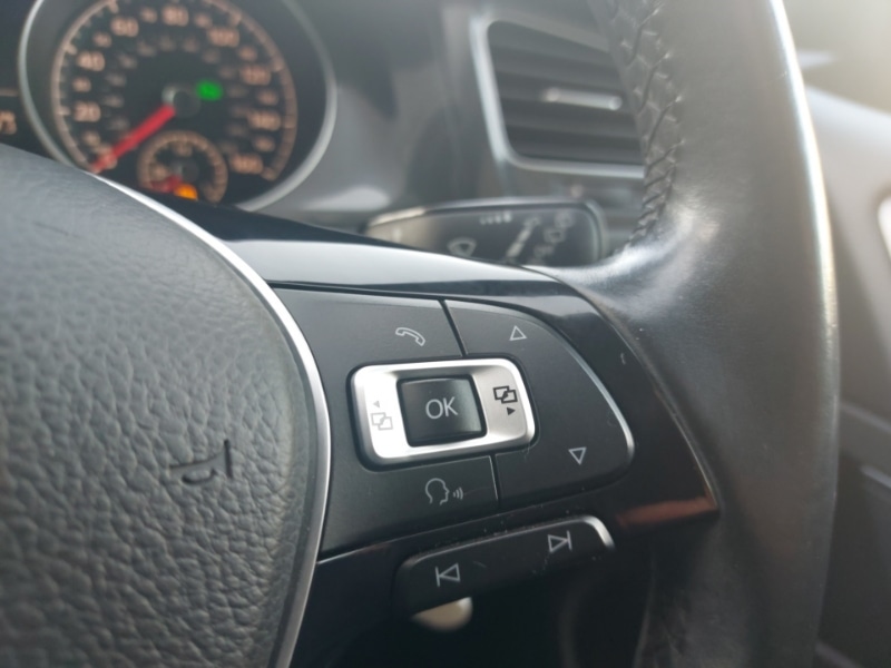 Used Volkswagen Golf 2017 for sale - 76097909: Photo 17
